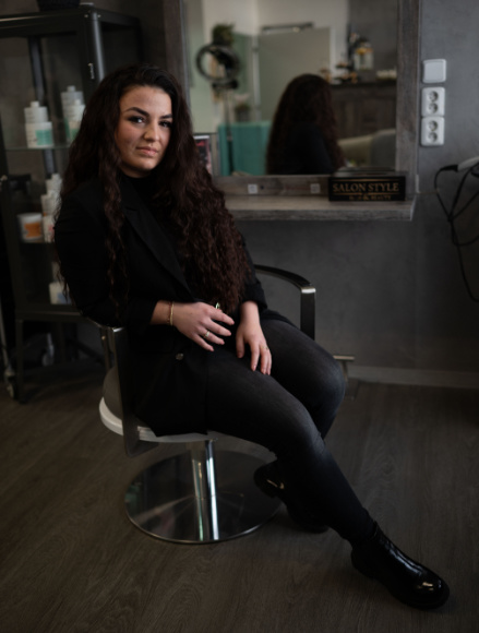 Nikol Dubnická,
 kadeřnice